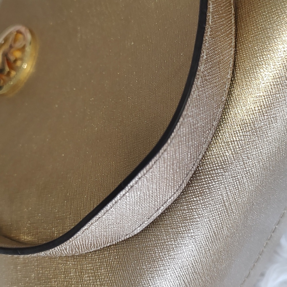 Matching 2 PC Michael Kors Gold colored Handbag and Wallet - Picture 8 of 13